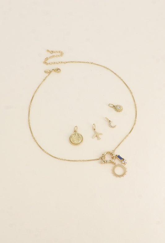 Le collier " Léona".